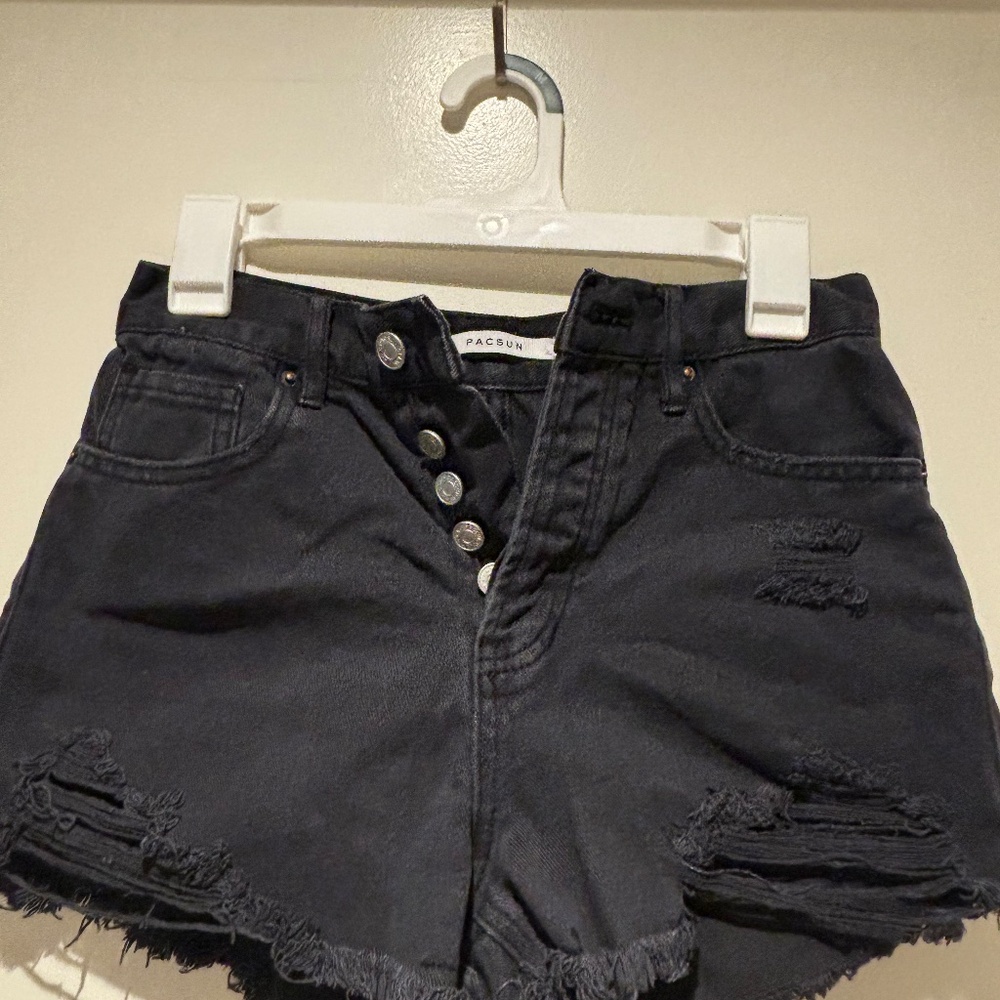 PacSun Black Ripped High Waisted Denim Festival Shorts / Vintage High Rise